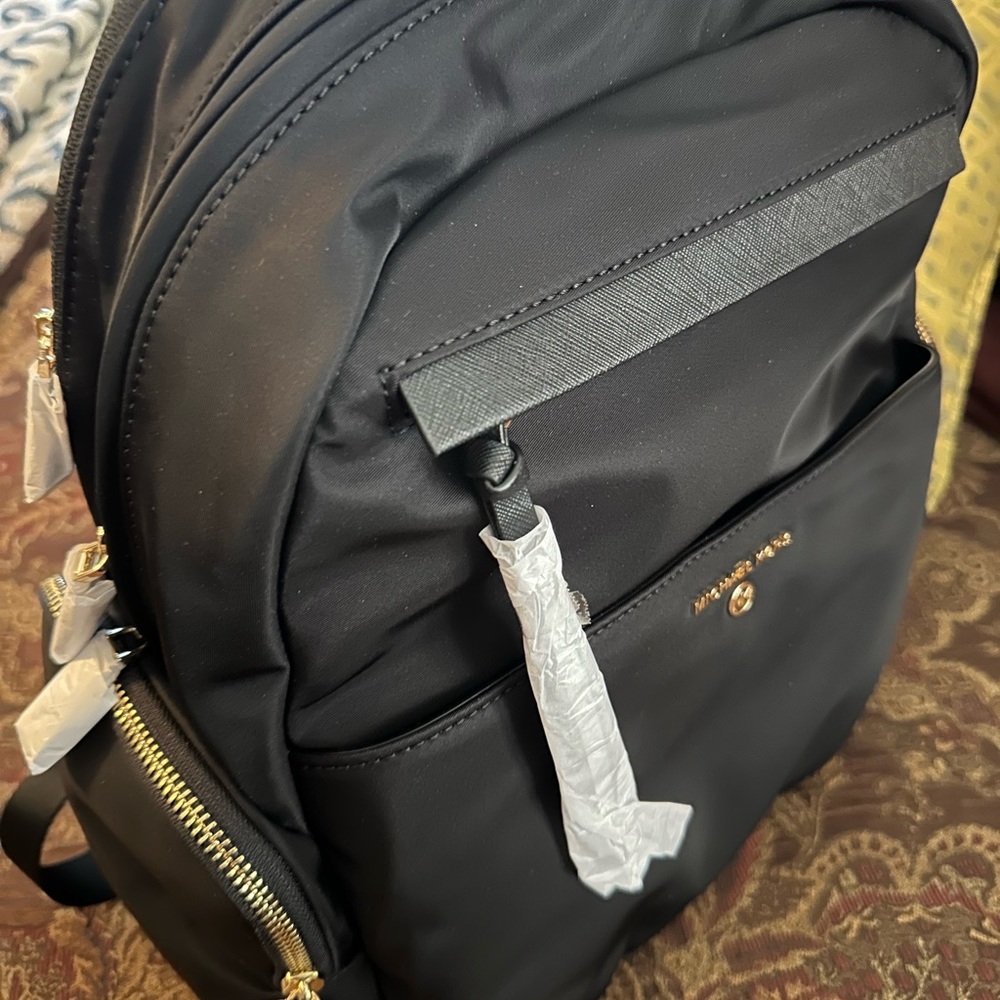 MICHEAL KORS BACKPACK BLACK NYLON